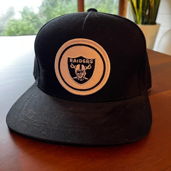 Mitchell & Ness Raiders Snapback Hat - NEW - Picture 1 of 4